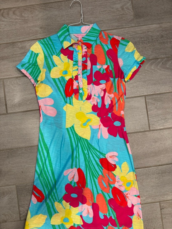Lilly Pulitzer Dresses & Skirts - Lilly Pulitzer Multicolor Floral Print Button-Front Top